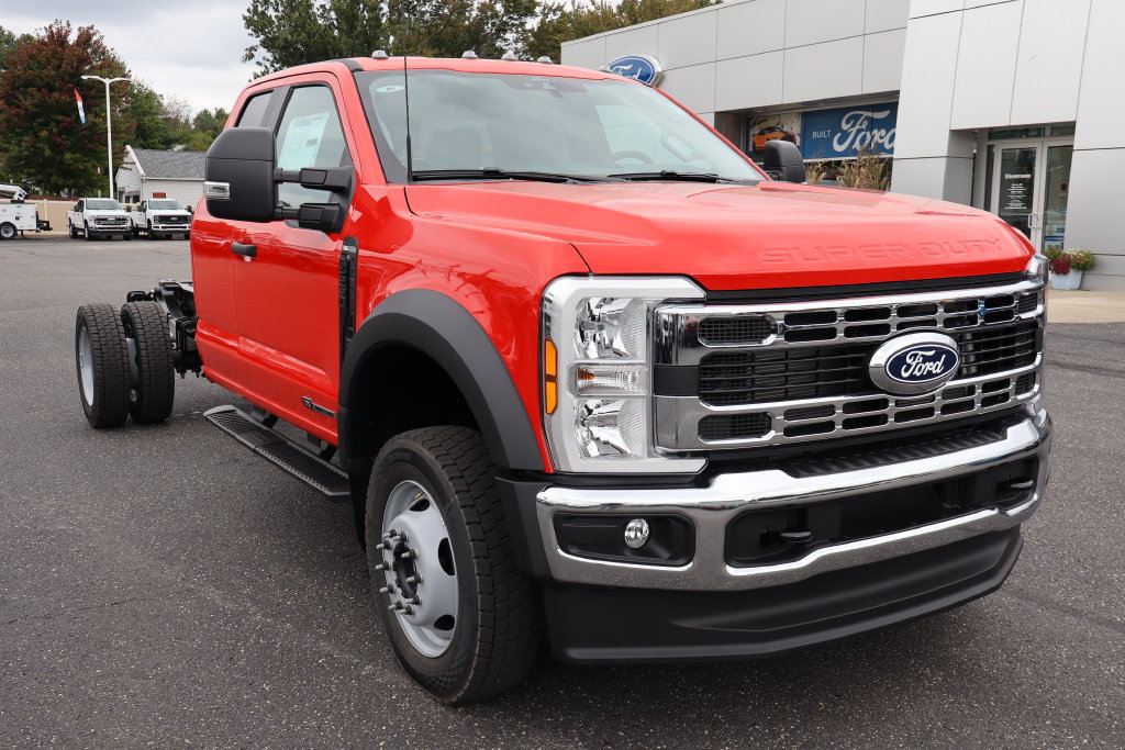 New 2027 Ford F550 4x4 Supercab Super Duty image 2