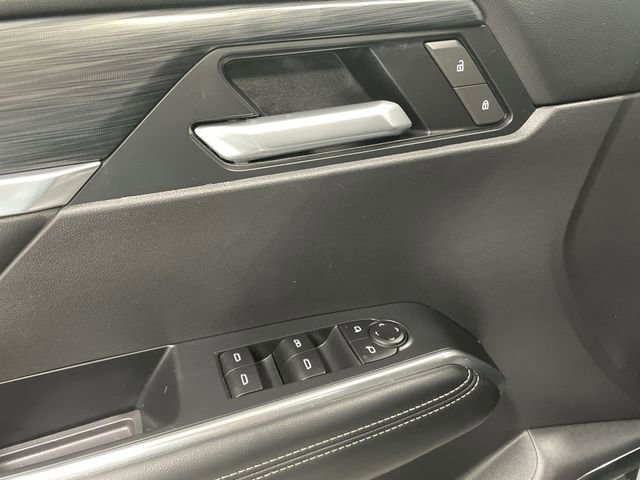 Certified 2025 GMC Acadia Elevation image 24