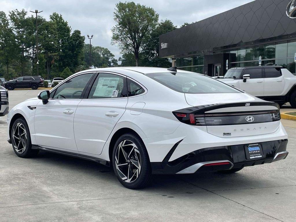 New 2026 Hyundai Sonata SEL FWD image 32
