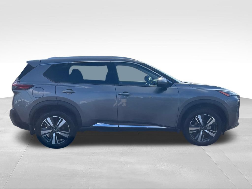 Used 2023 Nissan Rogue SL FWD image 6