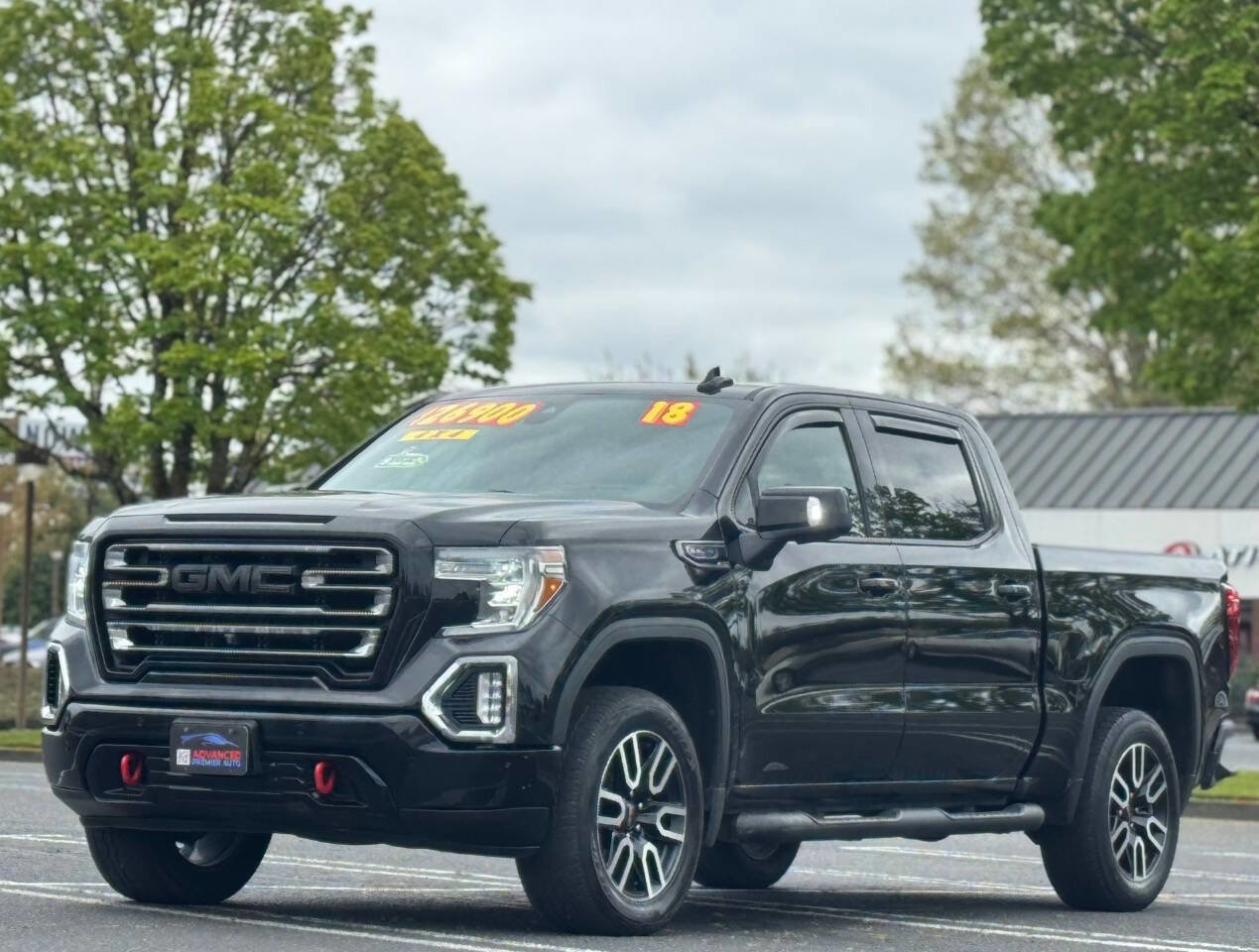 Used 2019 GMC Sierra 1500 AT4 w/ Technology Package AWD/4WD image 3