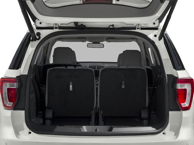 Used 2016 Ford Explorer Platinum image 12