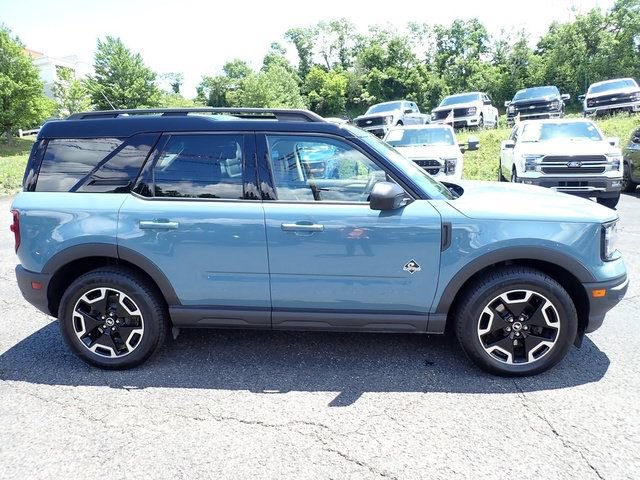 Certified 2021 Ford Bronco Sport Outer Banks w/ Outer Banks Package AWD/4WD image 9