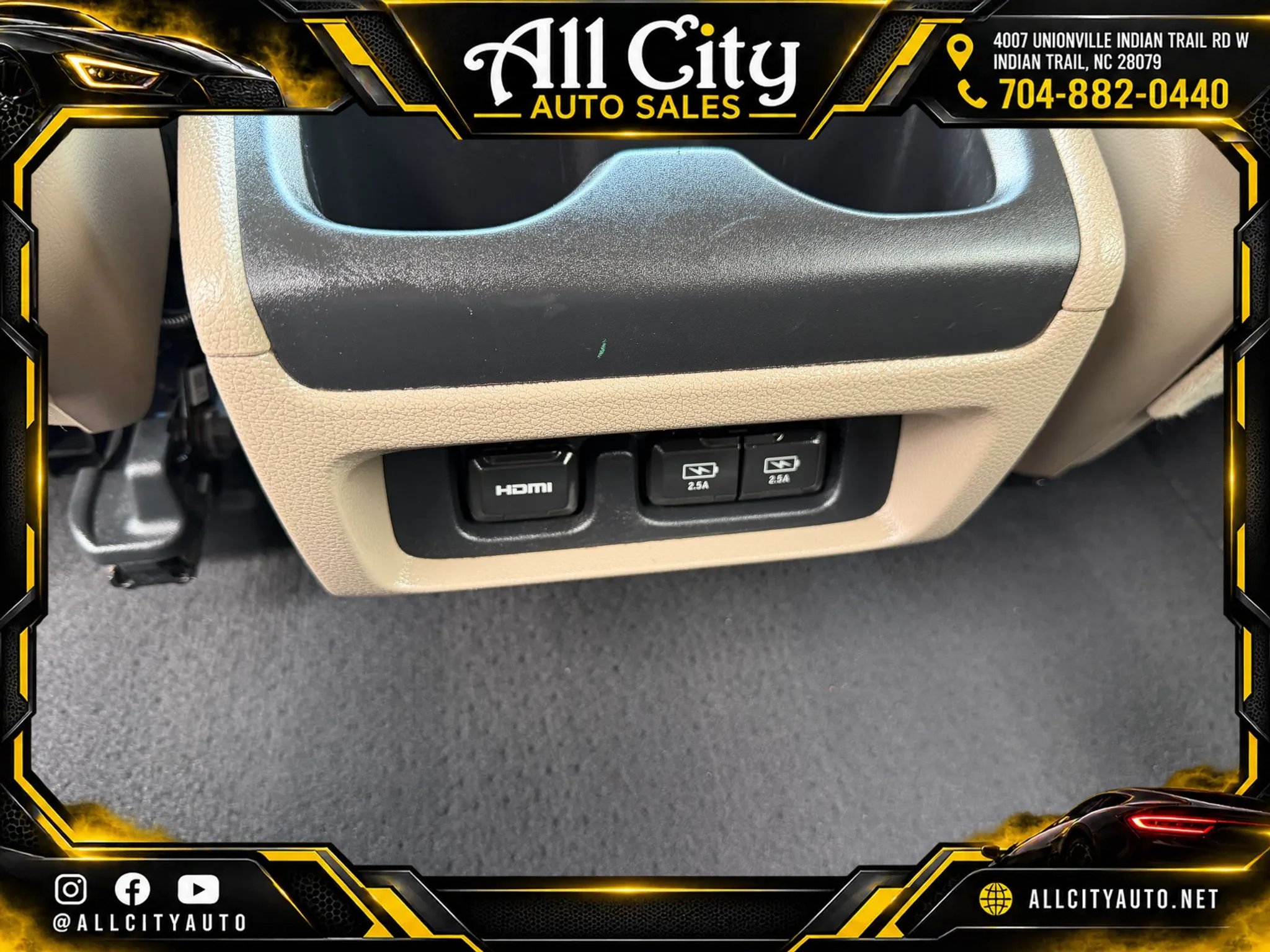 Used 2018 Honda Odyssey Elite image 45