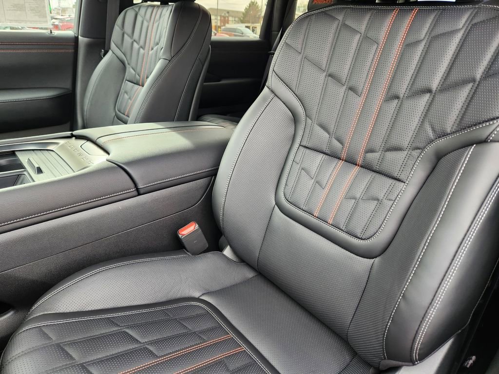 New 2026 Nissan Armada PRO-4X w/ Captain's Chari Seat Package image 8