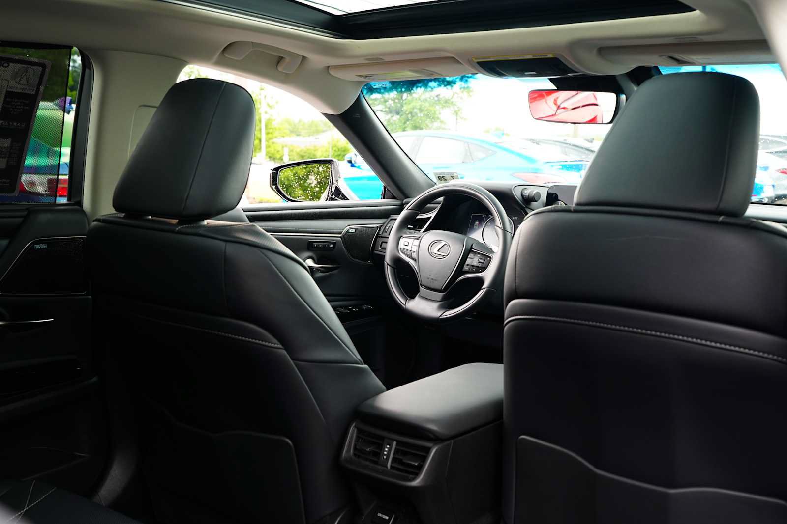 Used 2024 Lexus ES 350 Ultra Luxury w/ Accessory Package (Z2) FWD image 21