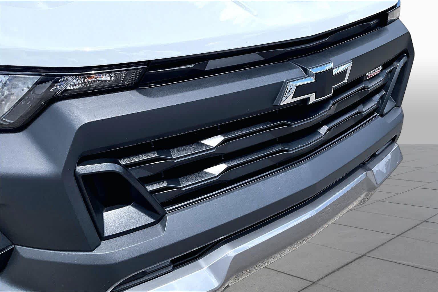 Used 2024 Chevrolet Colorado Trail Boss w/ Advanced Trailering Package AWD/4WD image 30