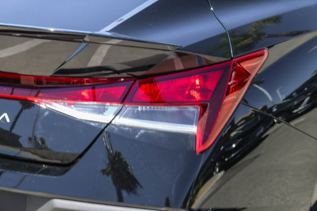 Certified 2026 Hyundai Elantra Sport FWD image 13