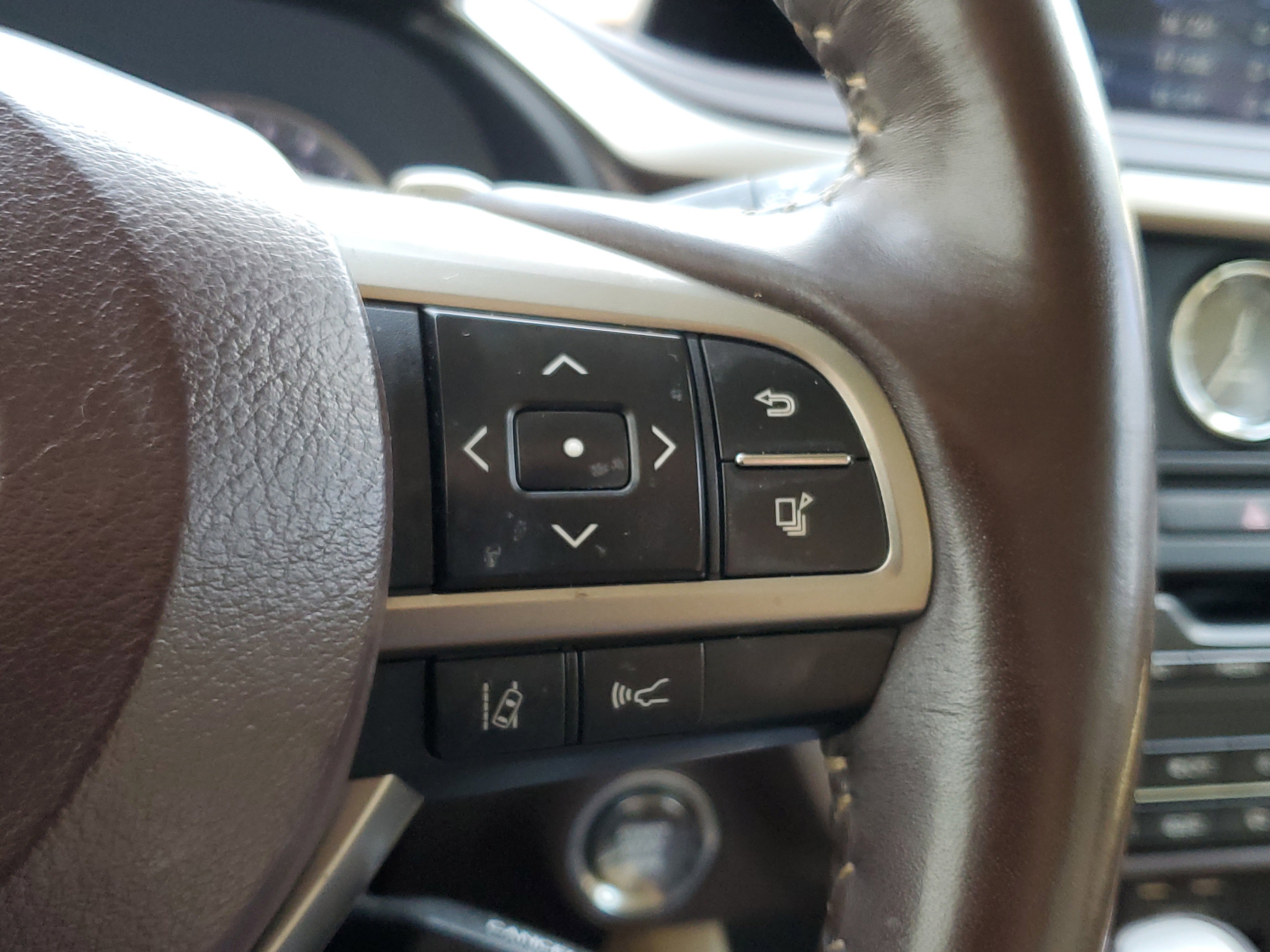 Used 2020 Lexus RX 350 FWD w/ Premium Package image 25