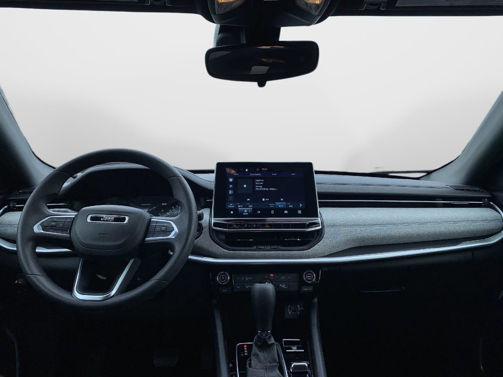 Used 2024 Jeep Compass Sport image 34