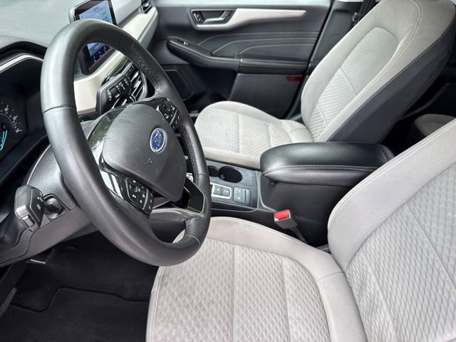 Used 2022 Ford Escape SE w/ SE Sport Appearance Package AWD/4WD image 20