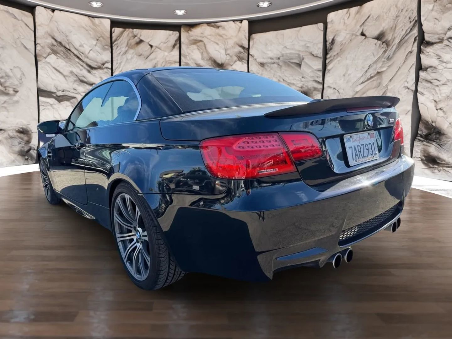 Used 2013 BMW M3 Convertible image 8