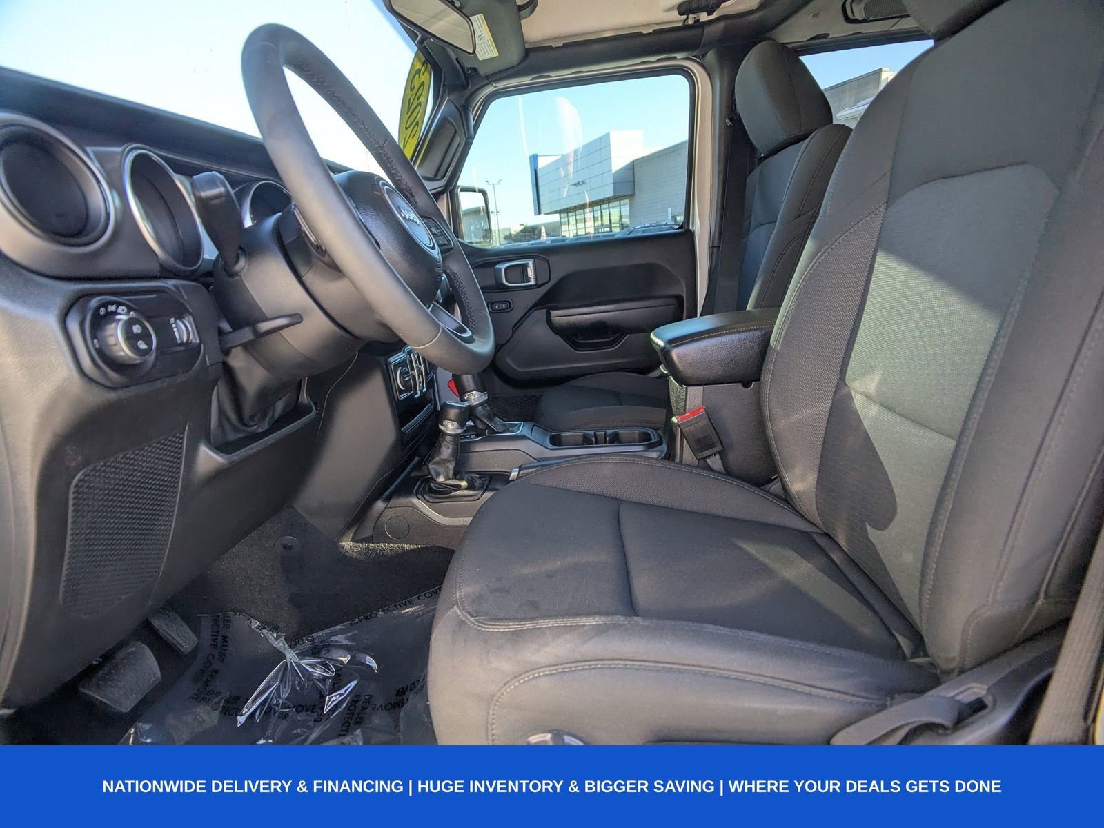 Used 2023 Jeep Gladiator Sport image 13