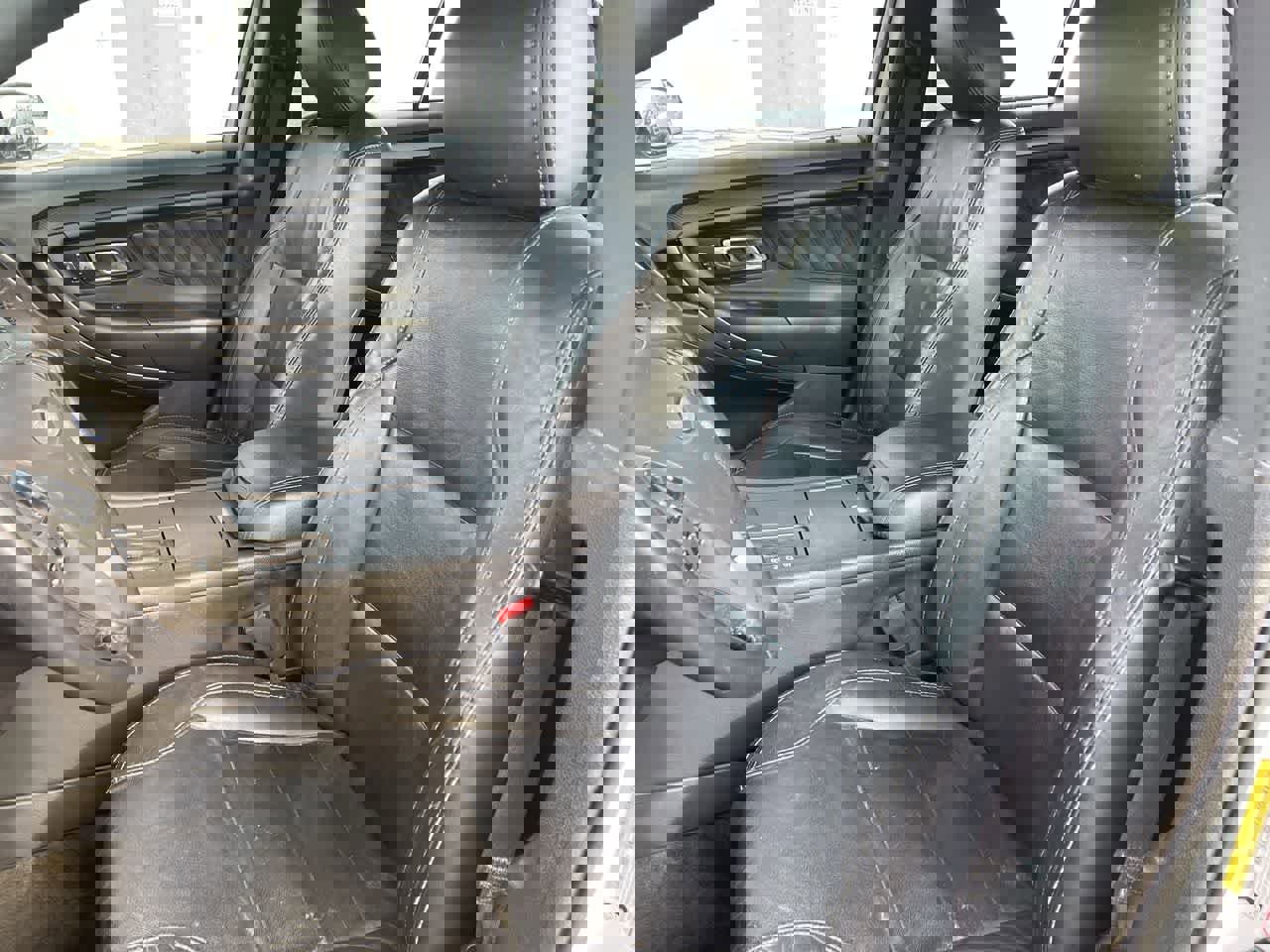 Used 2014 Ford Taurus SEL w/ Equipment Group 201A image 12