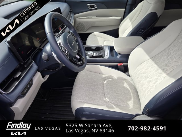 Certified 2026 Kia Carnival EX FWD image 11