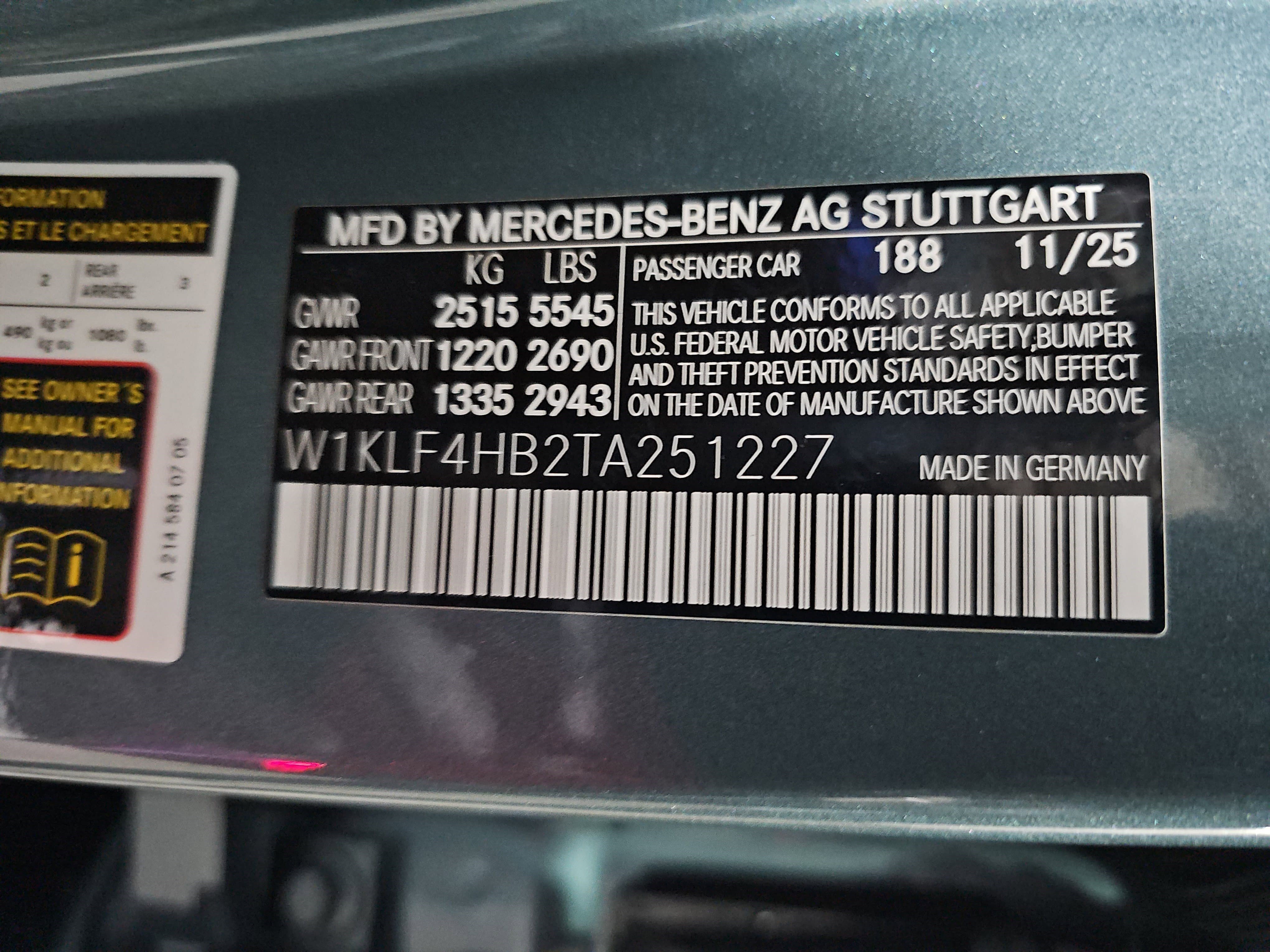 New 2026 Mercedes-Benz E 350 4MATIC Sedan image 38