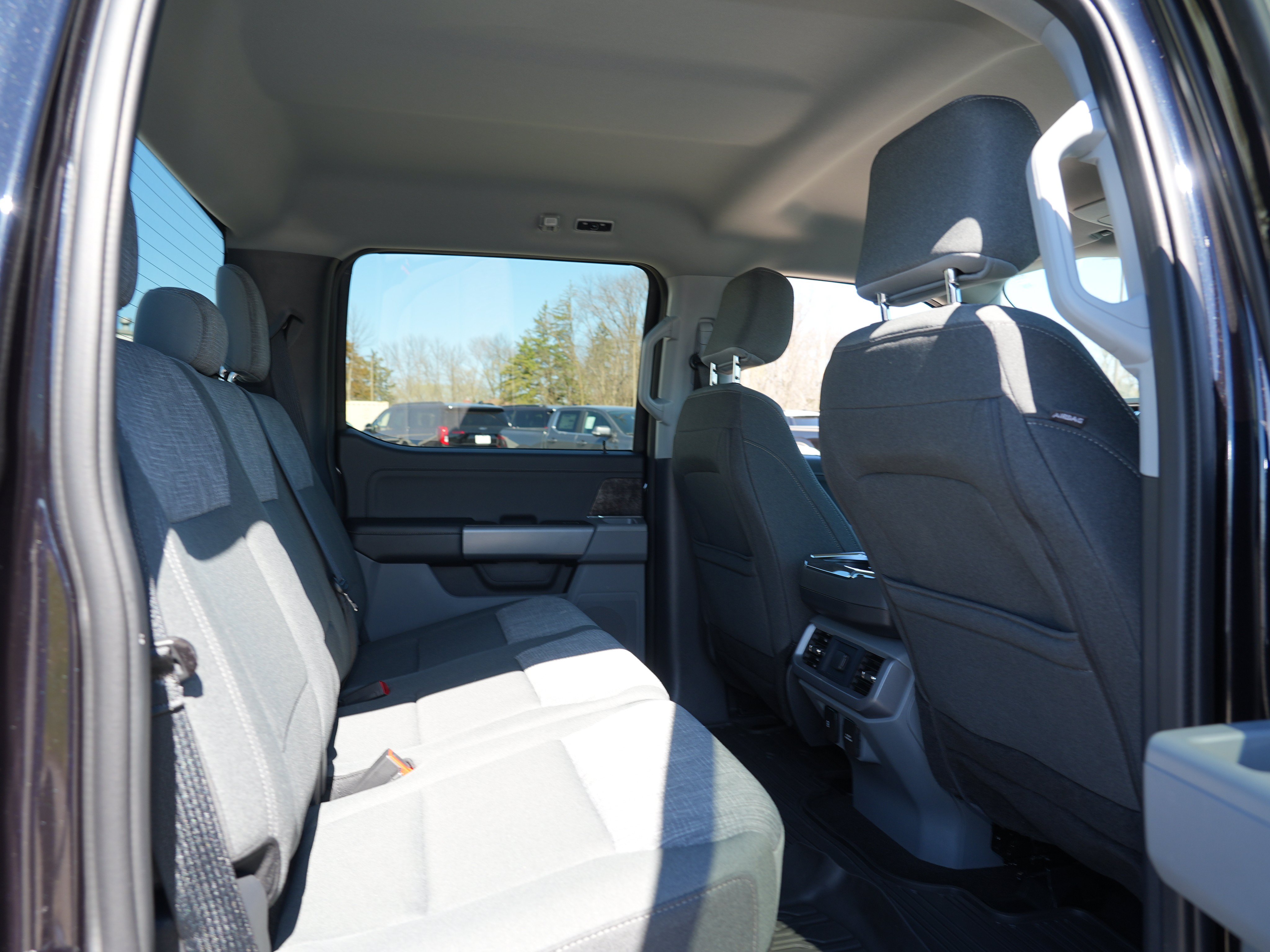 Used 2023 Ford F150 4x4 SuperCrew image 28