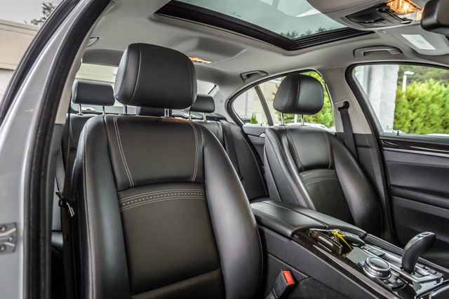 Used 2015 BMW 535i 535i - SILVER ON BLACK - NAV - image 39