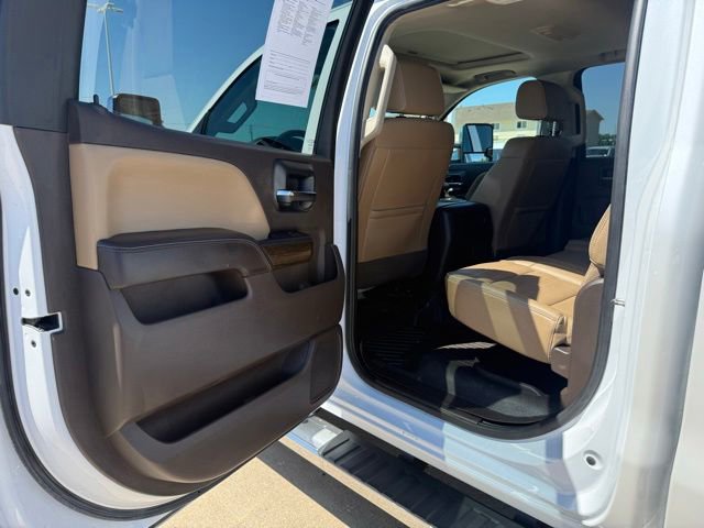 Used 2018 GMC Sierra 2500 Denali w/ Duramax Plus Package AWD/4WD image 36