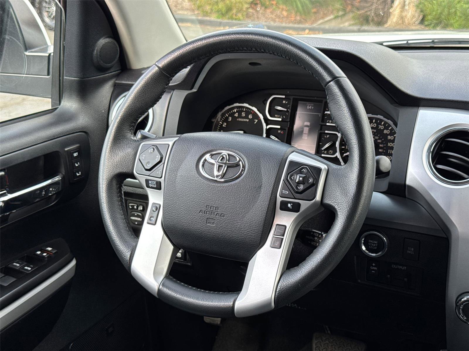 Used 2020 Toyota Tundra Platinum image 24