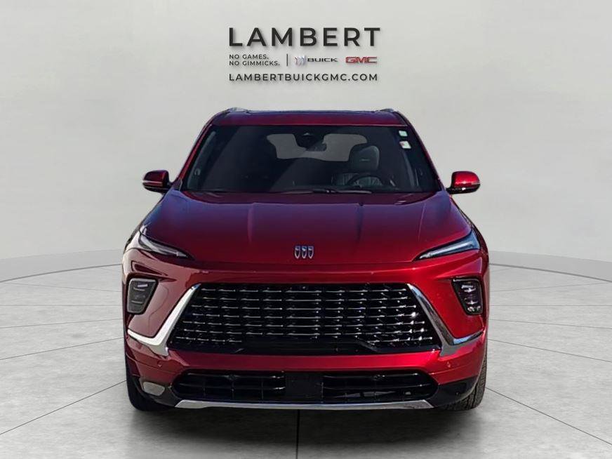 Used 2025 Buick Enclave Avenir w/ Super Cruise Package image 3