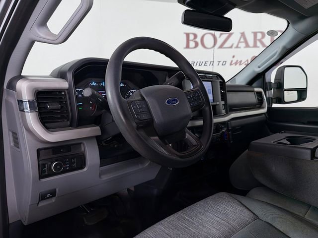 Used 2023 Ford F250 XLT w/ FX4 Off-Road Package AWD/4WD image 11