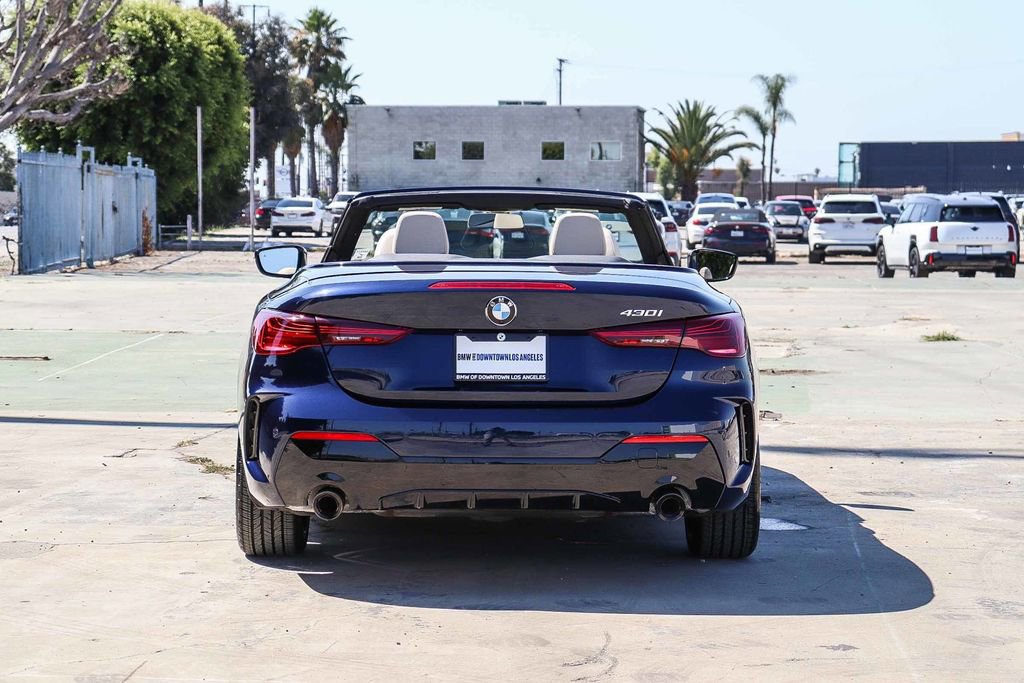 Used 2026 BMW 430i Convertible w/ M Sport Package RWD image 18