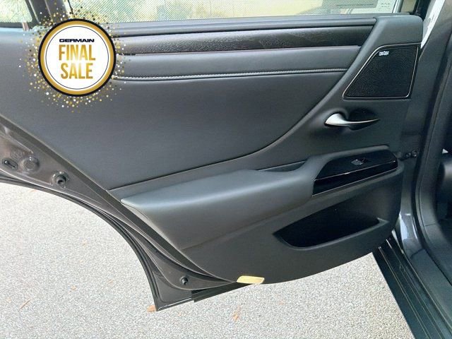 New 2025 Lexus ES 350 Ultra Luxury image 13