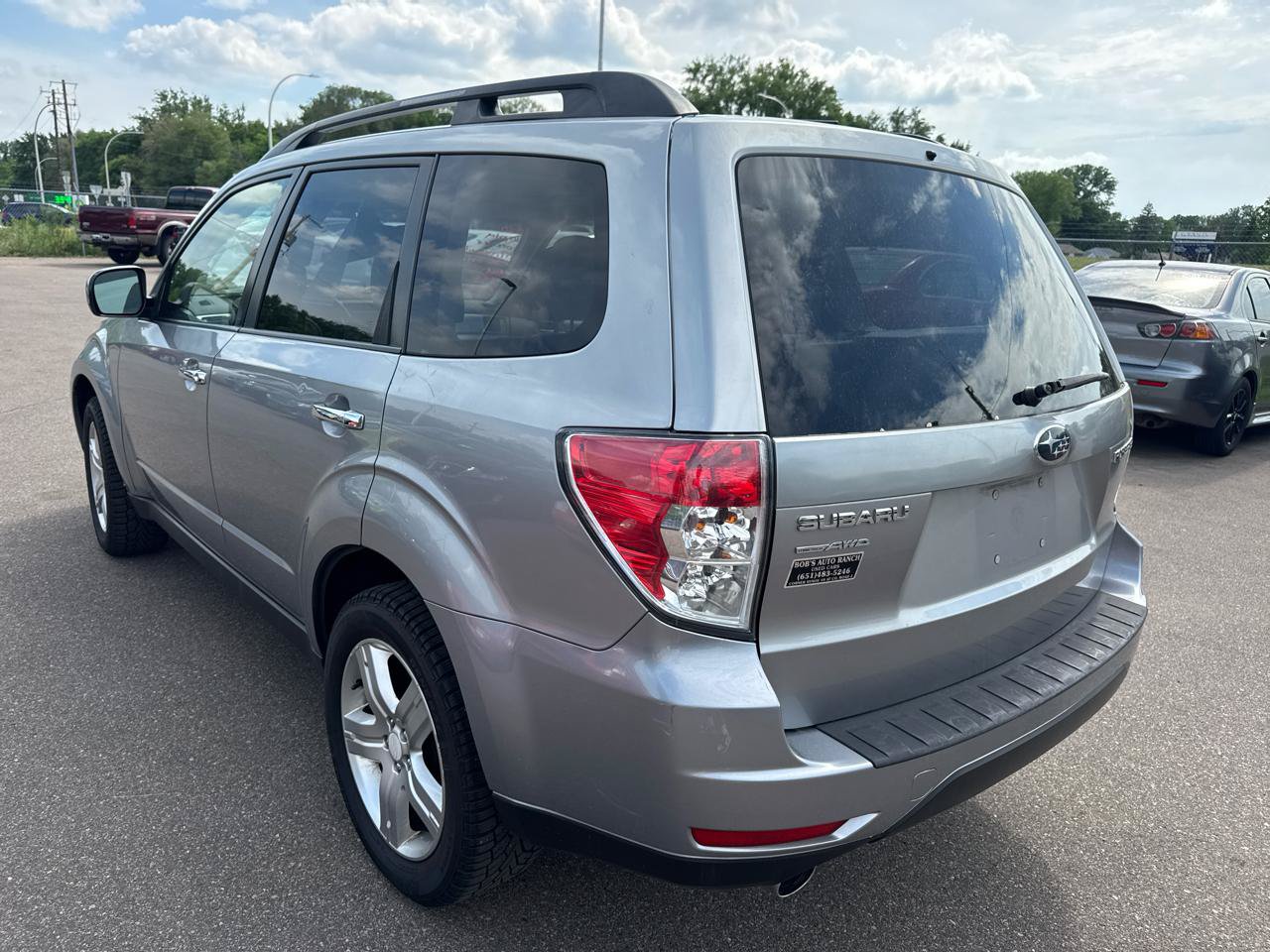 Used 2010 Subaru Forester 2.5X Limited AWD/4WD image 7