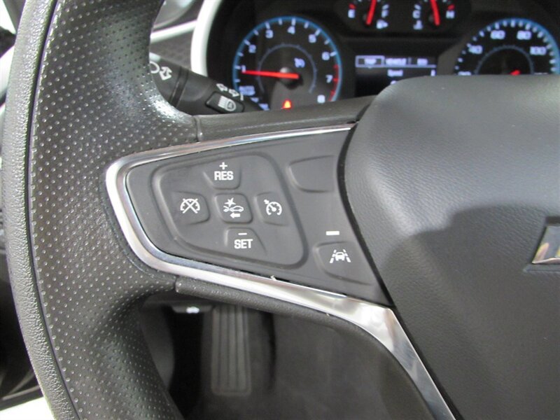 Used 2023 Chevrolet Malibu LT image 12