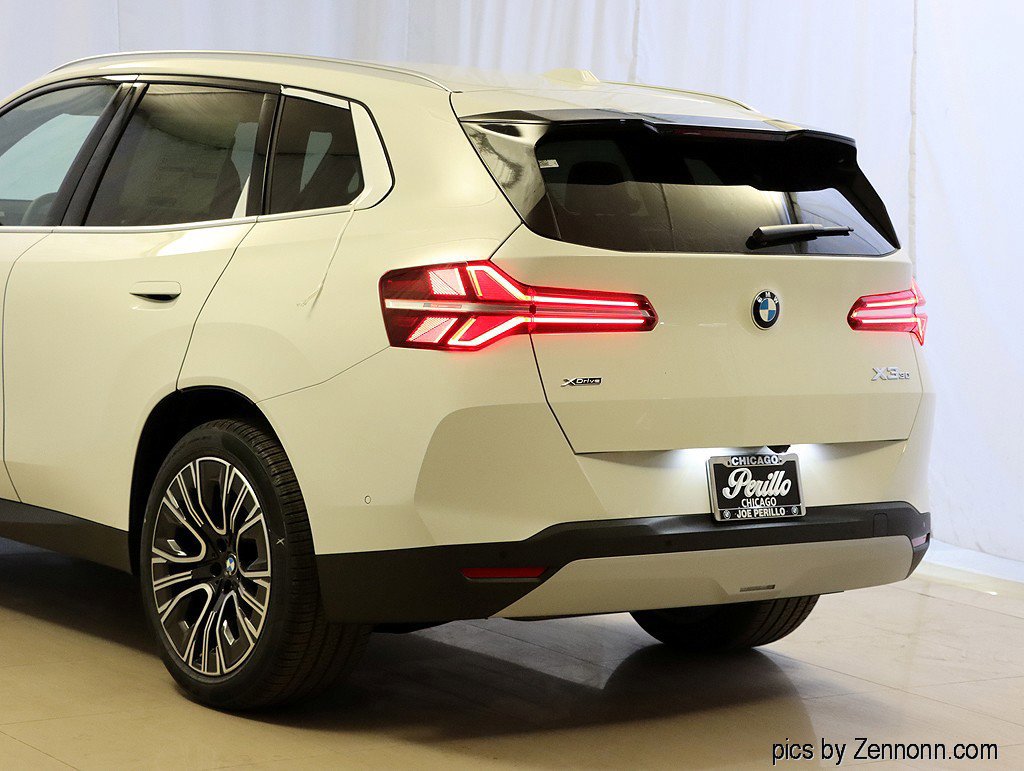 Used 2026 BMW X3 xDrive30i w/ Premium Package AWD/4WD image 8