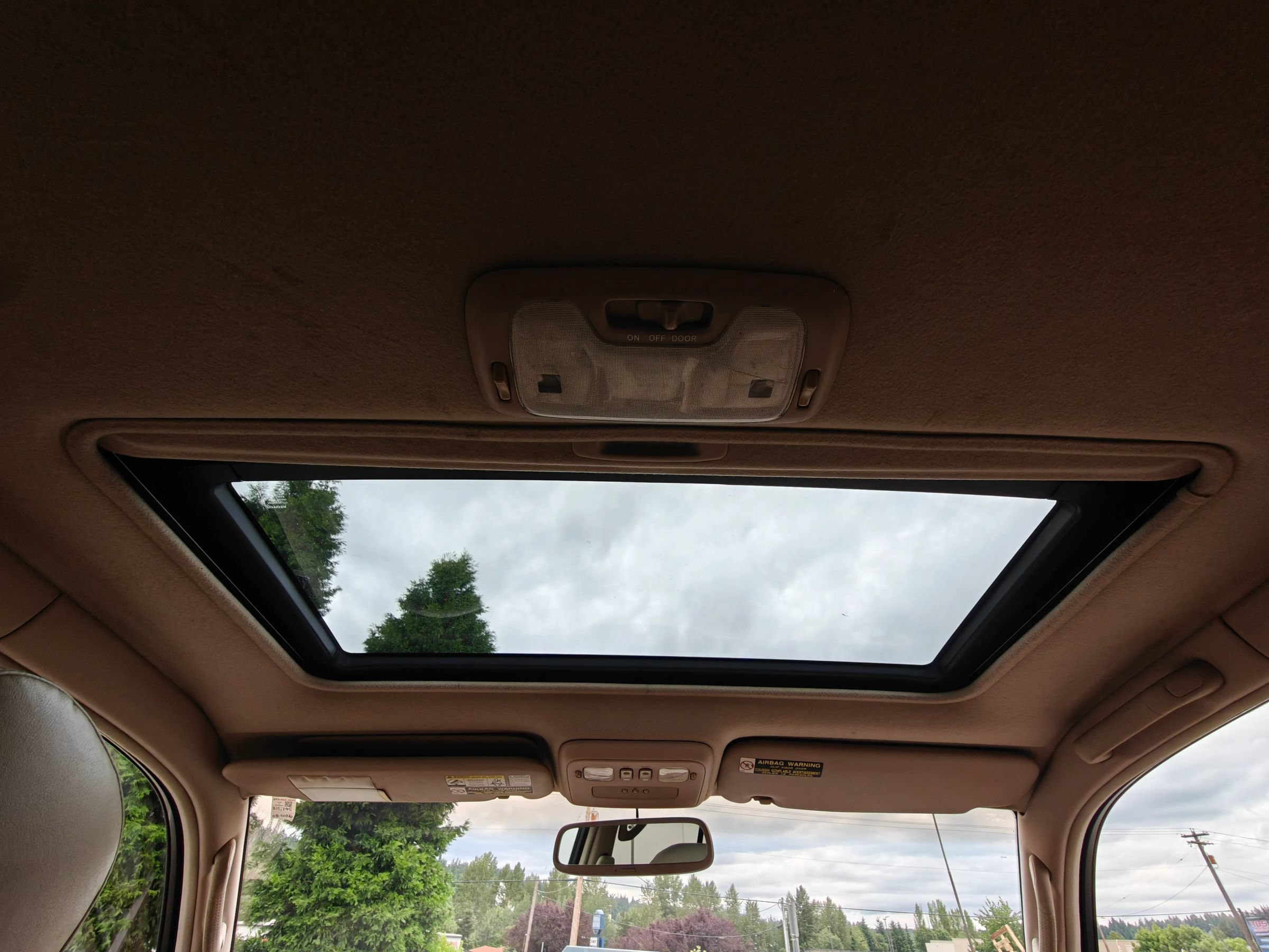 Used 2002 Toyota Land Cruiser AWD/4WD image 39
