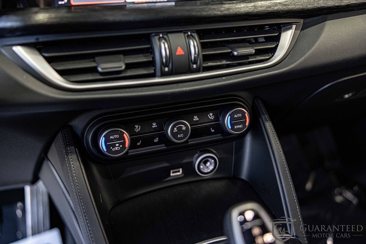 Used 2022 Alfa Romeo Stelvio Sprint AWD/4WD image 29