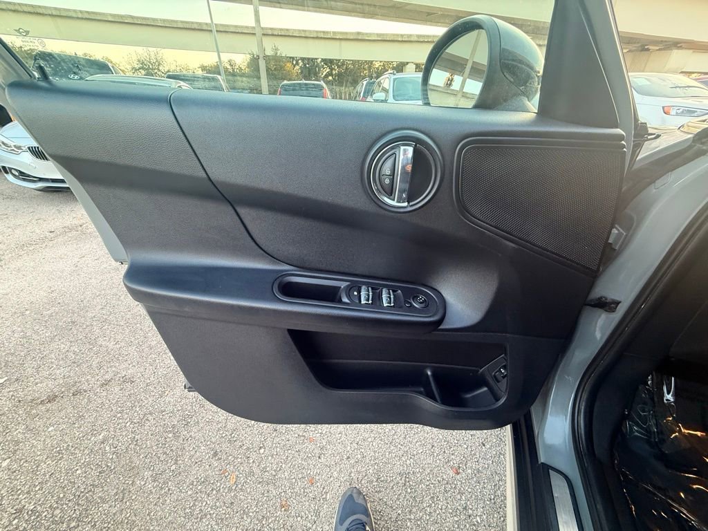 Used 2017 MINI Cooper Countryman image 32