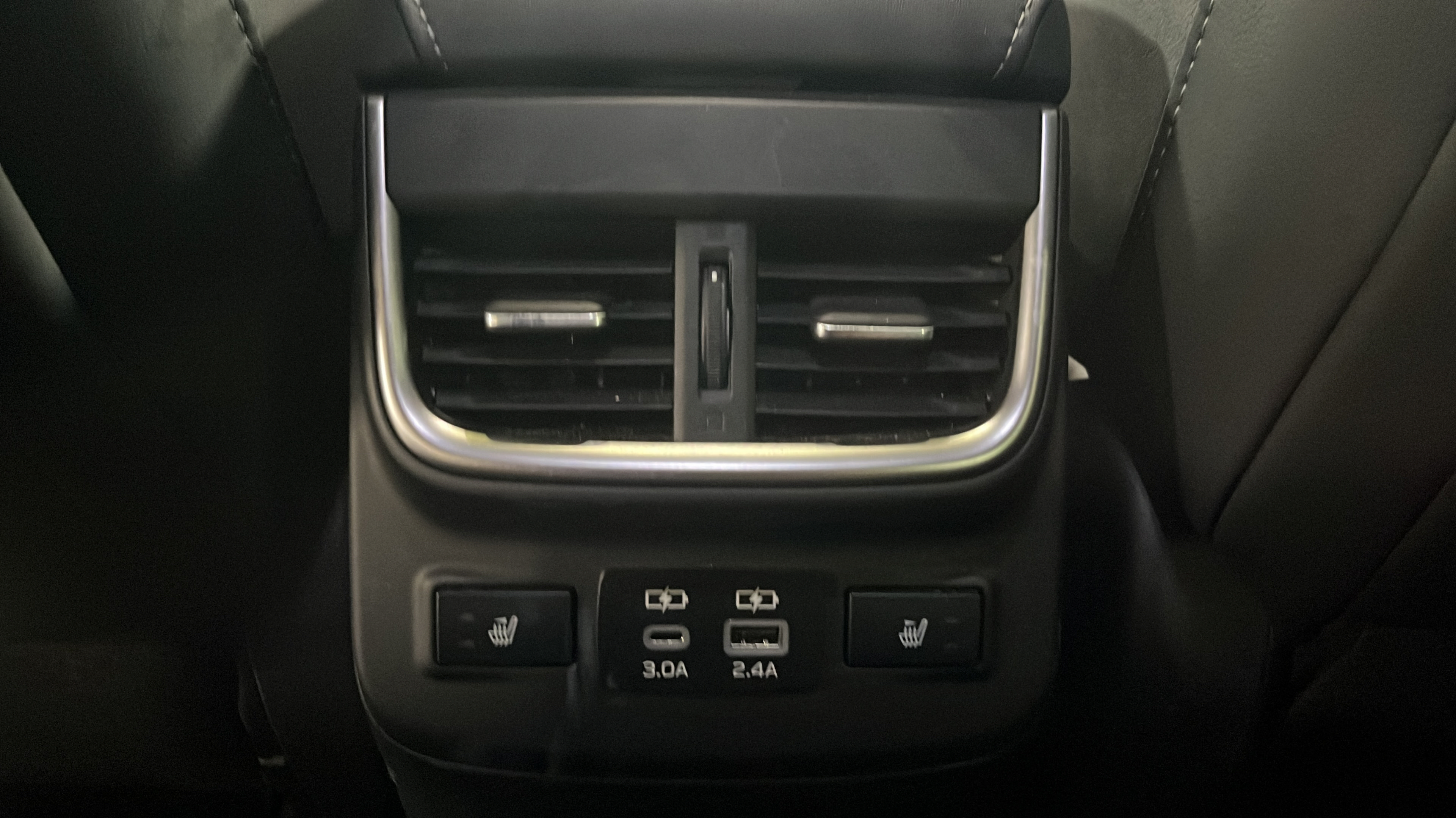 Used 2023 Subaru Outback Touring AWD/4WD image 30