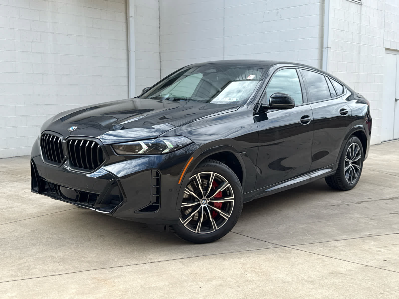 Used 2026 BMW X6 xDrive40i w/ Climate Comfort Package AWD/4WD image 1