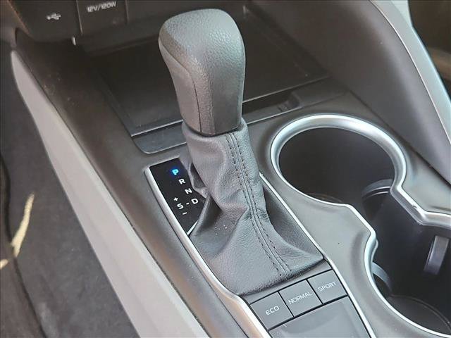 Used 2024 Toyota Camry LE FWD image 14