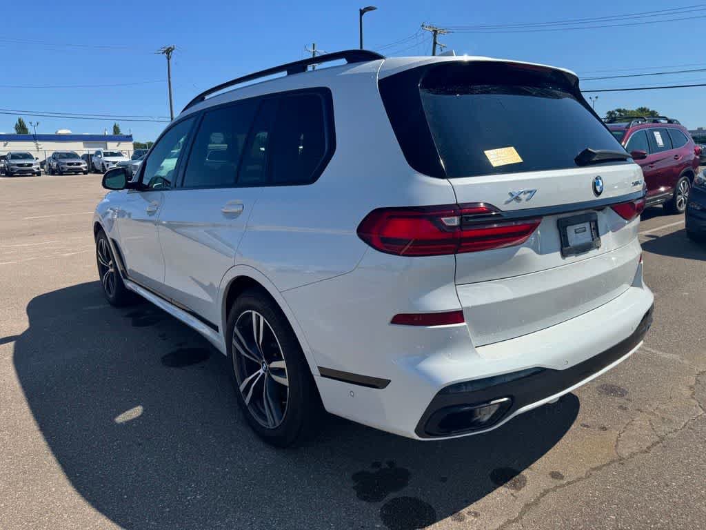 Used 2021 BMW X7 xDrive40i w/ M Sport Package AWD/4WD image 7