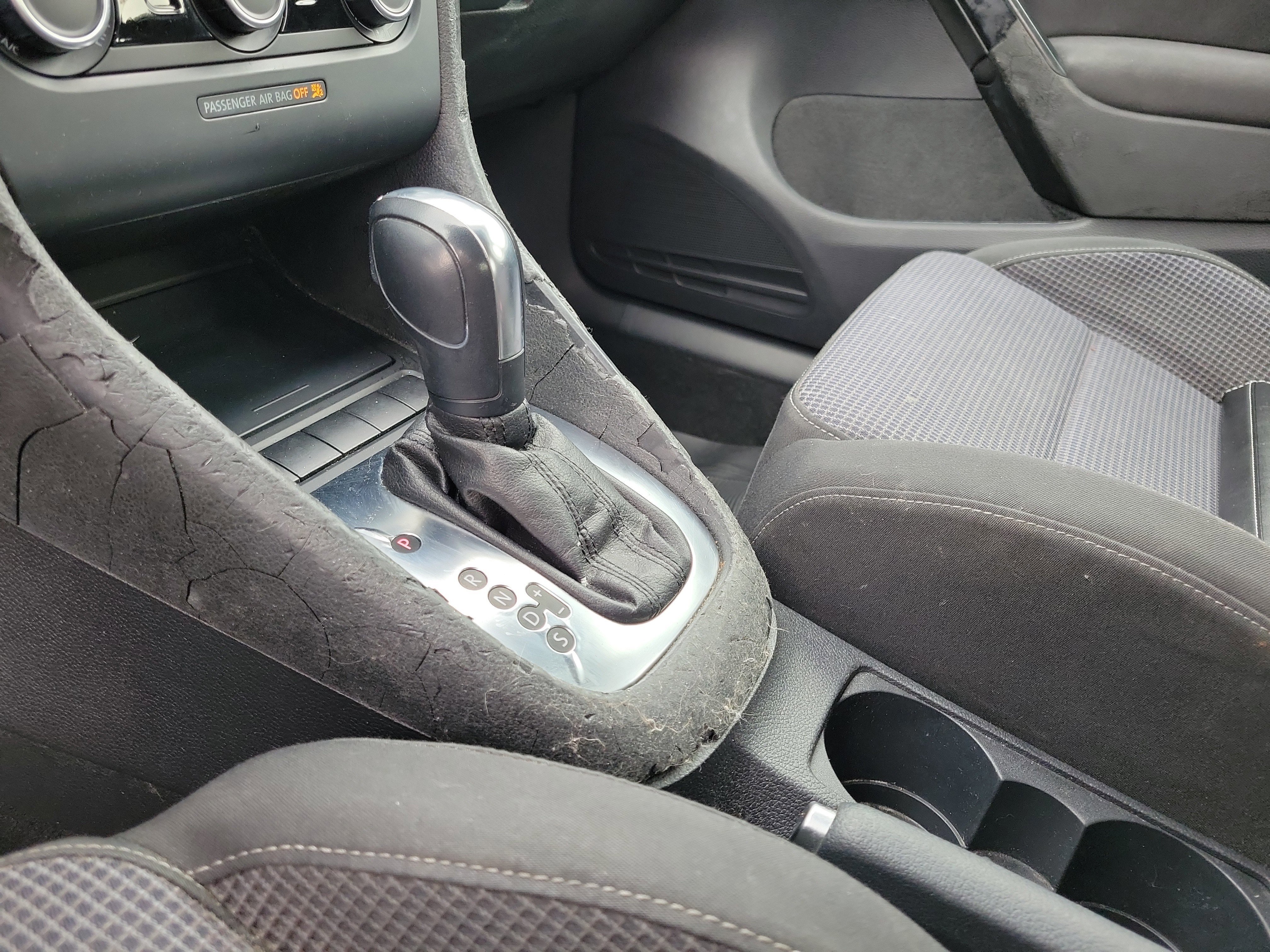 Used 2013 Volkswagen Golf 2.5L image 29