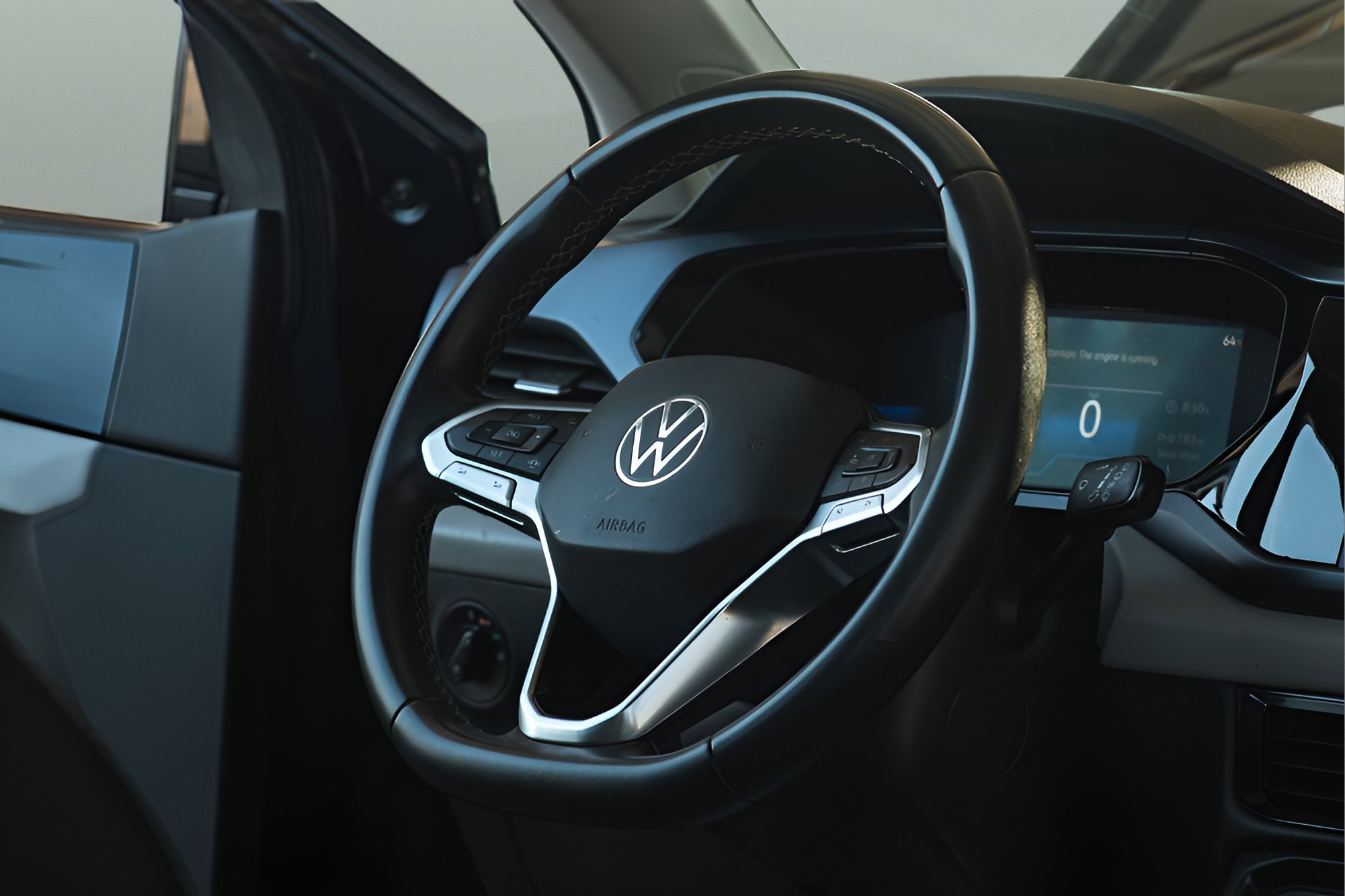 Used 2022 Volkswagen Taos SE FWD image 28