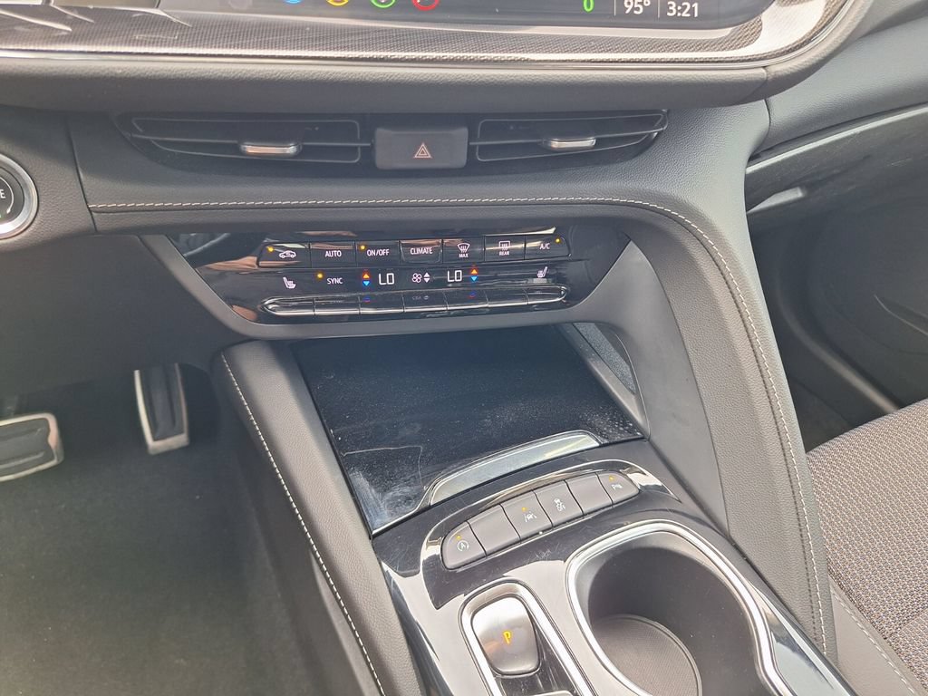 Used 2023 Buick Envision Preferred FWD image 15