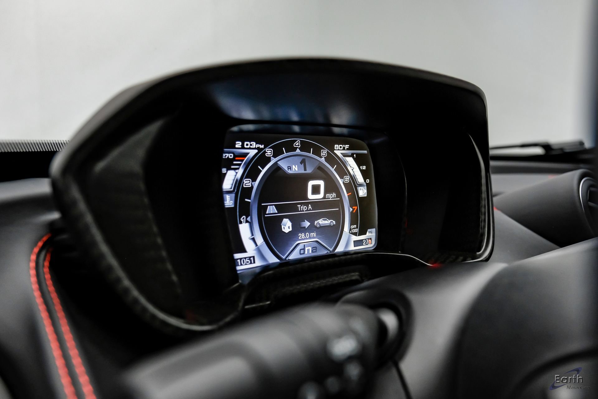 Used 2015 Alfa Romeo 4C Coupe w/ Leather Interior Group RWD image 32