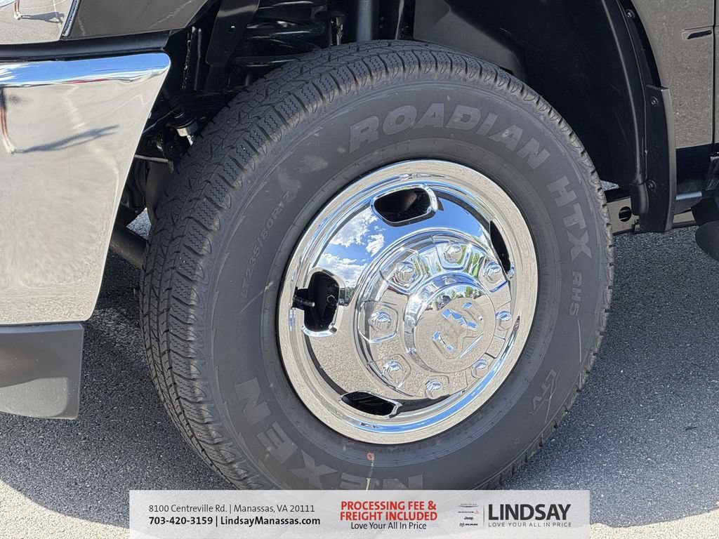 New 2026 RAM 3500 Tradesman AWD/4WD image 9