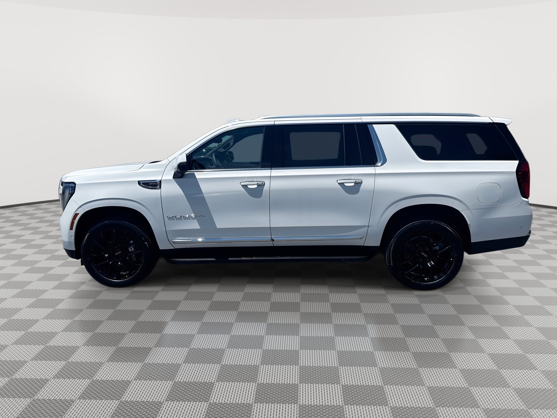 New 2026 GMC Yukon XL Elevation w/ Elevation Premium Package AWD/4WD image 5