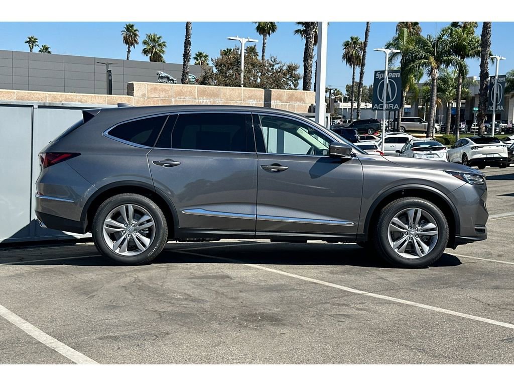 New 2026 Acura MDX SH-AWD image 4