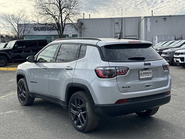 New 2026 Jeep Compass Latitude AWD/4WD image 4