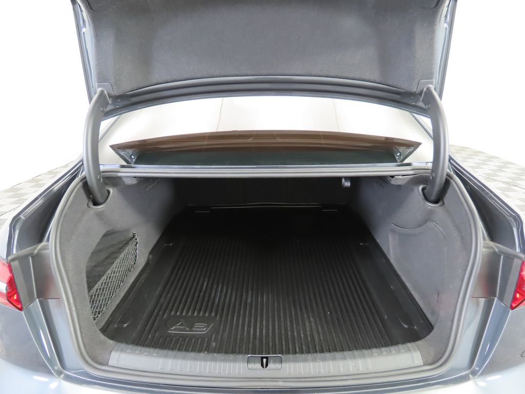 Used 2022 Audi A6 2.0T Premium w/ Convenience Package image 27