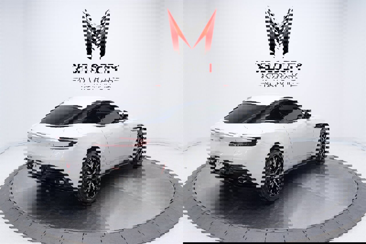 Used 2018 Aston Martin DB11 V12 image 14