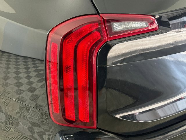 Used 2025 Kia Telluride S FWD image 35