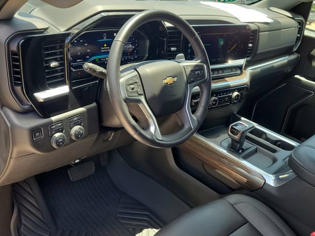 Certified 2022 Chevrolet Silverado 1500 LT AWD/4WD image 18
